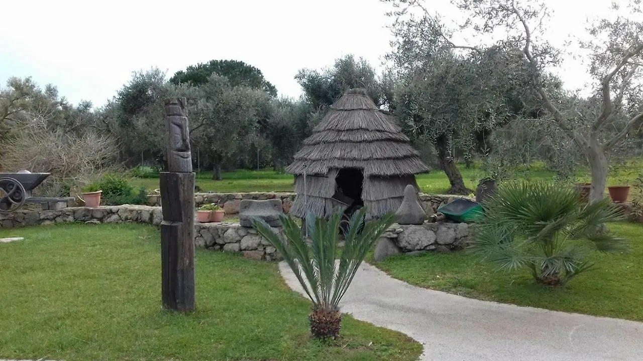 Agriturismo Sa Ruda Càbras Lantgård